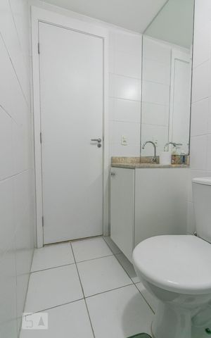 Apartamento à venda com 67m², 3 quartos e 1 vagaBanheiro 2