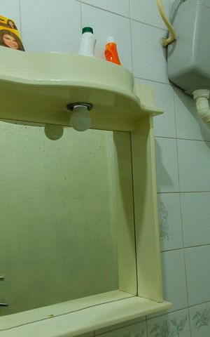 Casa à venda com 150m², 3 quartos e 2 vagas Casa à venda com 150m², 3 quartos e 2 vagasBanheiro 2