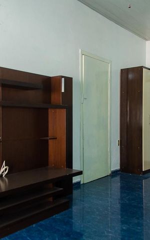 Casa à venda com 150m², 3 quartos e 2 vagas Casa à venda com 150m², 3 quartos e 2 vagasSala
