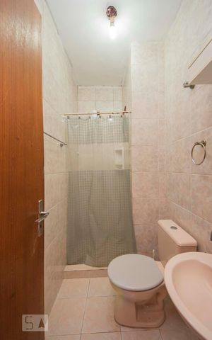 Apartamento à venda com 46m², 1 quarto e sem vaga Apartamento à venda com 46m², 1 quarto e sem vagaBanheiro
