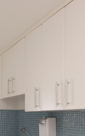 Apartamento para alugar com 78m², 2 quartos e 1 vaga Apartamento para alugar com 78m², 2 quartos e 1 vagaCozinha - Armários