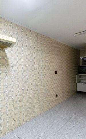 Casa à venda com 303m², 3 quartos e 2 vagas Casa à venda com 303m², 3 quartos e 2 vagasCozinha