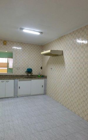 Casa à venda com 303m², 3 quartos e 2 vagas Casa à venda com 303m², 3 quartos e 2 vagasCozinha