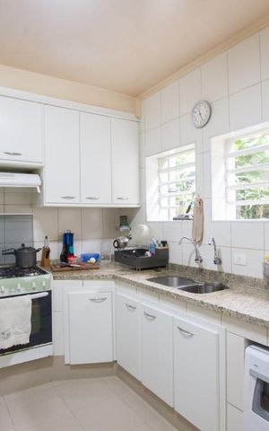 Casa à venda com 464m², 4 quartos e 3 vagasCozinha