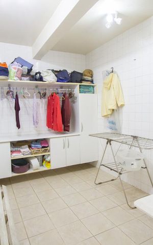 Casa à venda com 464m², 4 quartos e 3 vagasÁrea de Serviço