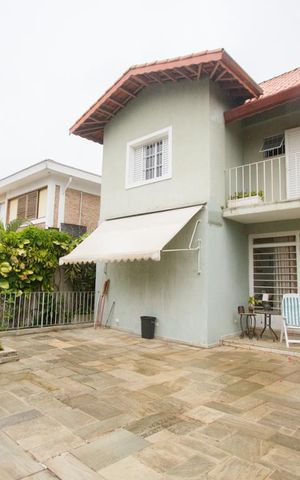 Casa à venda com 464m², 4 quartos e 3 vagasQuintal 1