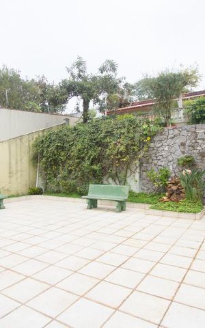 Casa à venda com 464m², 4 quartos e 3 vagasQuintal 2