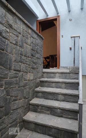 Casa para alugar com 360m², 4 quartos e 4 vagasÁrea Externa