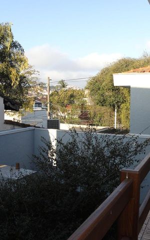 Casa para alugar com 360m², 4 quartos e 4 vagasSacada