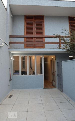 Casa para alugar com 360m², 4 quartos e 4 vagasQuintal