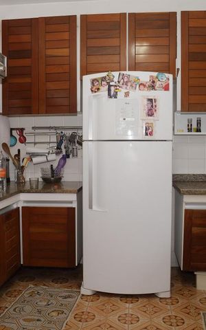 Casa para alugar com 360m², 4 quartos e 4 vagasCozinha - Armários
