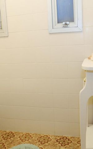 Casa para alugar com 360m², 4 quartos e 4 vagasLavabo