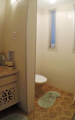 Casa para alugar com 360m², 4 quartos e 4 vagasLavabo