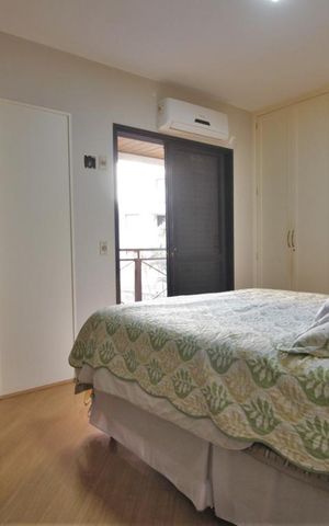 Apartamento à venda com 203m², 4 quartos e 4 vagasSuíte 2