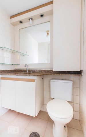 Apartamento para alugar com 61m², 2 quartos e 1 vaga Banheiro