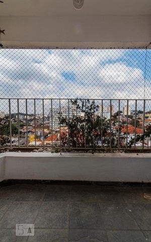 Apartamento para alugar com 61m², 2 quartos e 1 vagaVaranda