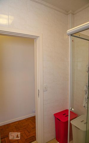Apartamento para alugar com 126m², 3 quartos e 1 vaga Apartamento para alugar com 126m², 3 quartos e 1 vagaBanheiro 2