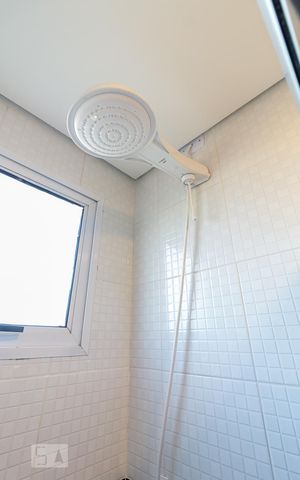 Apartamento à venda com 58m², 2 quartos e 1 vagaBanheiro - chuveiro