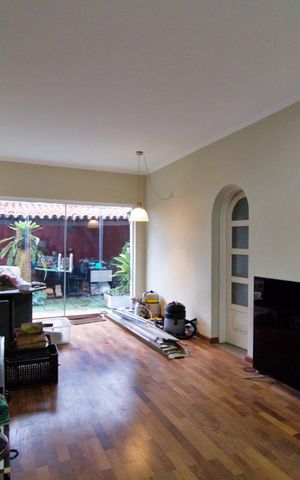 Casa para alugar com 350m², 3 quartos e 4 vagasSalão Inferior