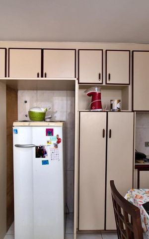 Apartamento à venda com 219m², 4 quartos e 2 vagas Apartamento à venda com 219m², 4 quartos e 2 vagasCozinha