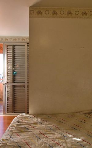 Apartamento à venda com 219m², 4 quartos e 2 vagas Apartamento à venda com 219m², 4 quartos e 2 vagasSuíte 2
