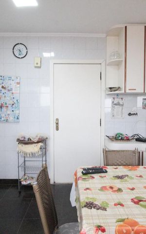 Apartamento à venda com 188m², 3 quartos e 2 vagascozinha