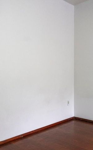 Casa à venda com 280m², 3 quartos e 2 vagas Casa à venda com 280m², 3 quartos e 2 vagasSuite
