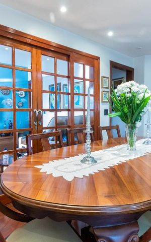 Apartamento à venda com 180m², 3 quartos e 4 vagas Apartamento à venda com 180m², 3 quartos e 4 vagasSala de Jantar
