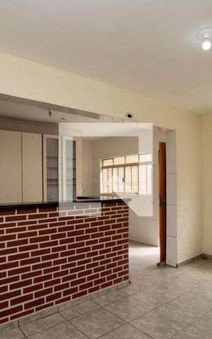 Casa à venda com 241m², 3 quartos e 6 vagas Casa à venda com 241m², 3 quartos e 6 vagasCozinha
