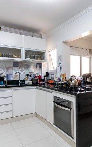 Apartamento à venda com 115m², 3 quartos e 2 vagasCozinha