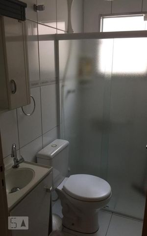 Casa de condomínio à venda com 110m², 3 quartos e 2 vagas Casa de condomínio à venda com 110m², 3 quartos e 2 vagasBanheiro
