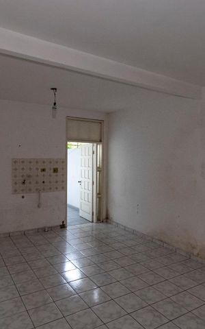Casa à venda com 219m², 4 quartos e sem vaga1o. Andar - Salão