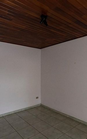 Casa à venda com 219m², 4 quartos e sem vaga2o. Andar - cobertura