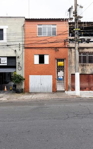 Casa à venda com 219m², 4 quartos e sem vagaFachada