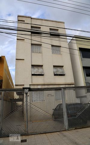 Apartamento à venda com 75m², 2 quartos e sem vagaFachada