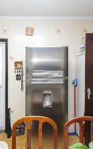 Casa à venda com 150m², 1 quarto e 3 vagas Casa à venda com 150m², 1 quarto e 3 vagasCozinha