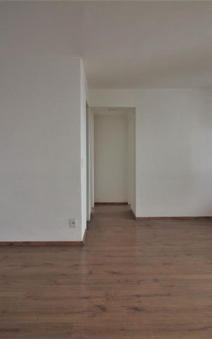 Apartamento para alugar com 70m², 2 quartos e 1 vagaSala