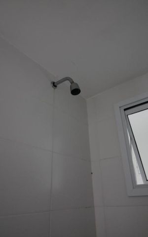 Apartamento para alugar com 70m², 2 quartos e 1 vagaChuveiro