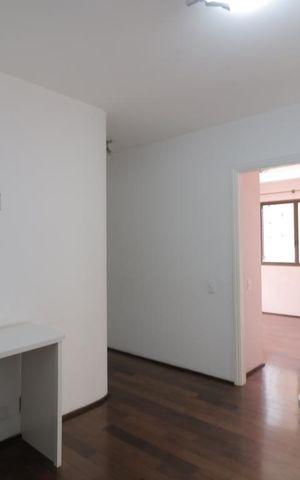 Apartamento à venda com 198m², 3 quartos e 3 vagasEscritório