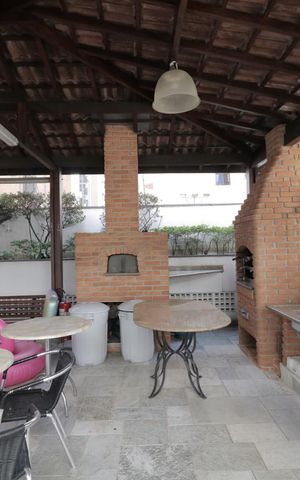 Apartamento à venda com 198m², 3 quartos e 3 vagasÁrea comum - Churrasqueira