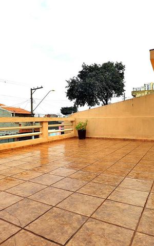 Casa à venda com 300m², 3 quartos e 3 vagasTerraço