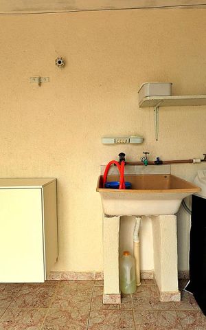 Casa à venda com 300m², 3 quartos e 3 vagasÁrea de Serviço