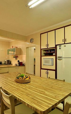 Casa à venda com 300m², 3 quartos e 3 vagasCozinha 