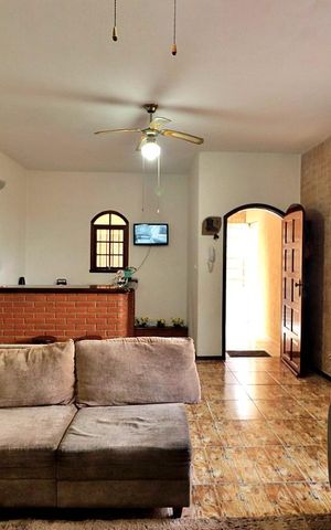 Casa à venda com 300m², 3 quartos e 3 vagasSala