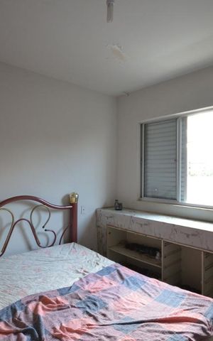 Casa à venda com 306m², 4 quartos e 4 vagas Casa à venda com 306m², 4 quartos e 4 vagasQuarto 2