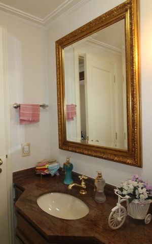 Apartamento à venda com 303m², 3 quartos e 4 vagasBanheiro 5 lavabo