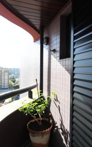 Apartamento à venda com 303m², 3 quartos e 4 vagasVaranda Banheiro Suite 3