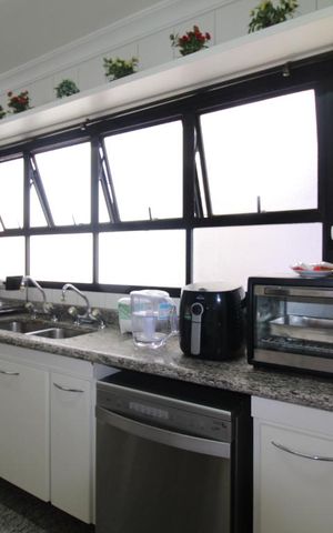 Apartamento à venda com 303m², 3 quartos e 4 vagasCozinha
