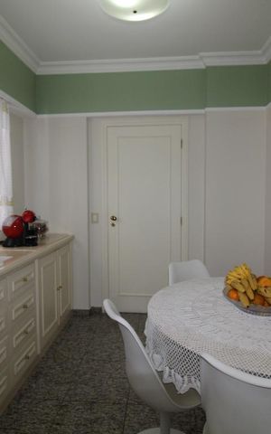 Apartamento à venda com 303m², 3 quartos e 4 vagasCopa da cozinha