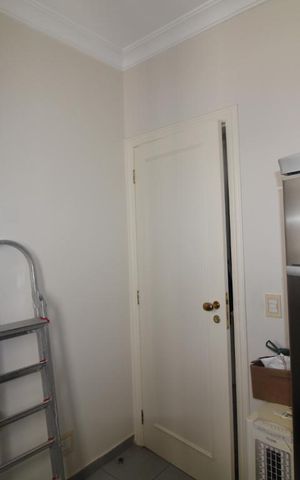 Apartamento à venda com 303m², 3 quartos e 4 vagasQuarto serviço